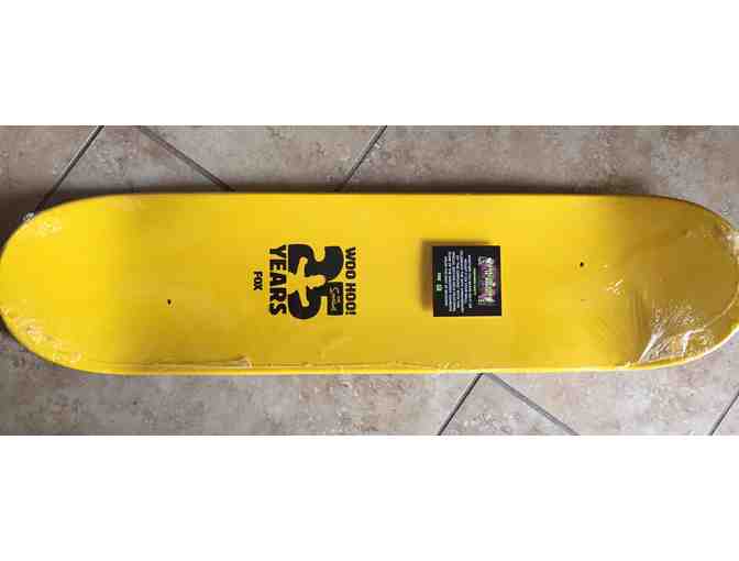 Simpsons 25th Anniversary Limited Edition Skateboard (no wheels) - Photo 2