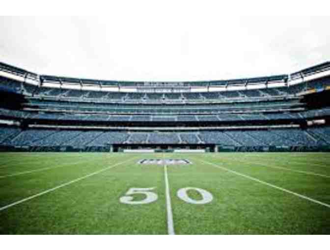 2 Giants Tickets with Pre-Game Field Passes and Toyota Club Access - Photo 3