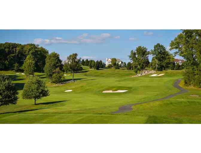 Round of Golf for 6 People with Carts at SkyView Golf Club