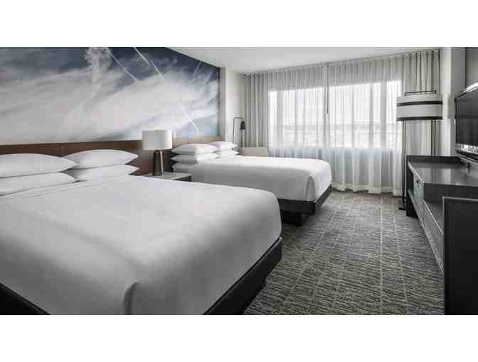 1 Night Stay at Newark Liberty International Airport Marriott - Photo 3