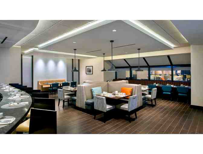 1 Night Stay at Newark Liberty International Airport Marriott - Photo 4