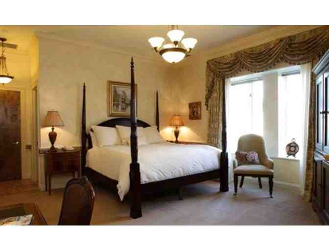 1 Night Stay with Breakfast at Oheka Castle