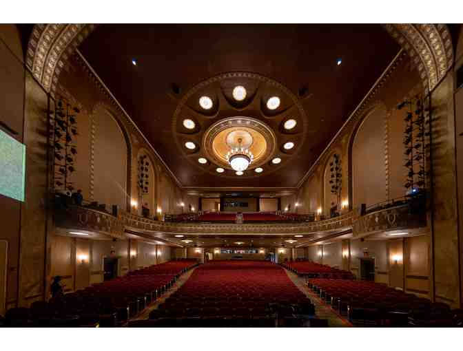 New Brunswick NJ Overnight Dinner and Show