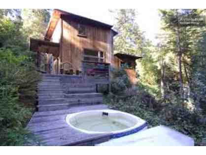 1 Night Stay at Redwood Retreat in Occidental