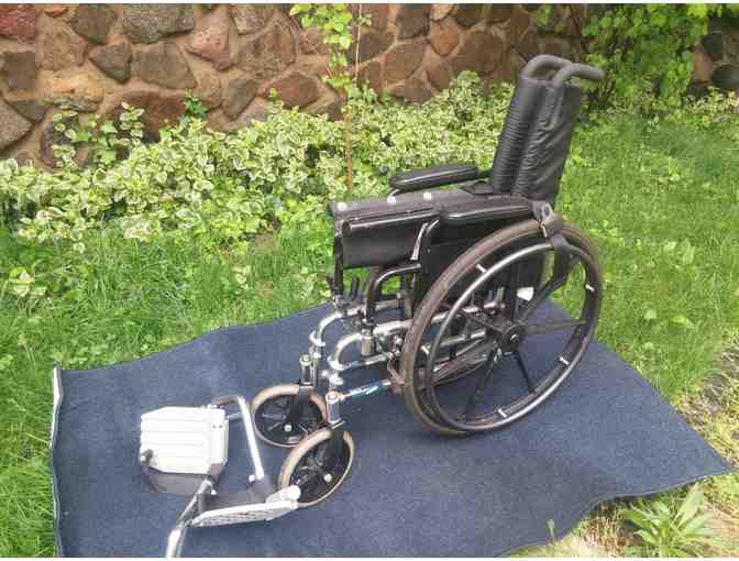 wheel chair folds for car transportation