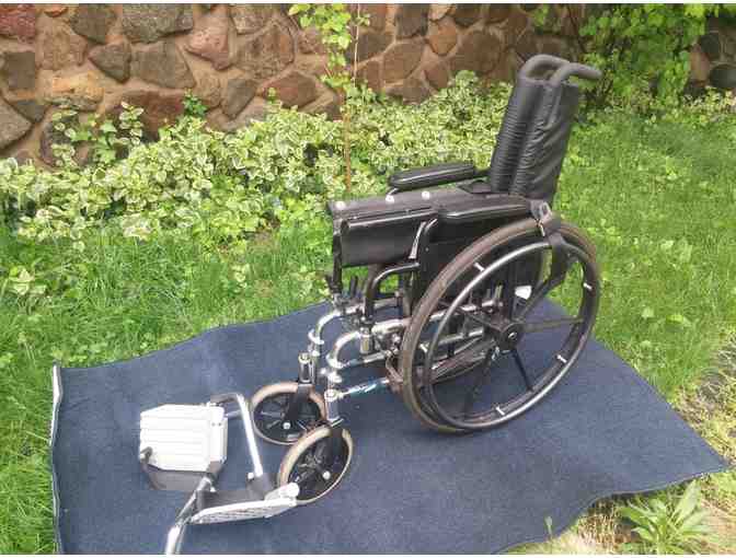 wheel chair folds for car transportation