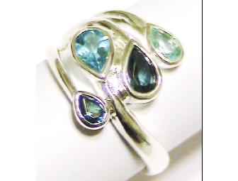 STERLING SILVER & GENUINE BLUE TOPAZ RING sz7
