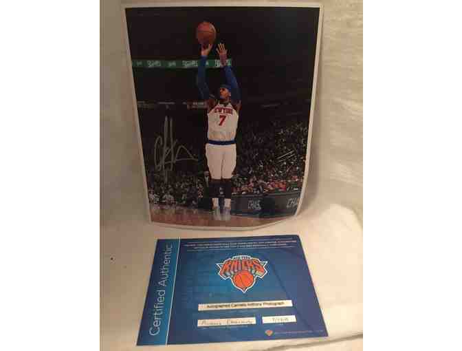 NY Knicks Carmelo Anthony Autographed Photo
