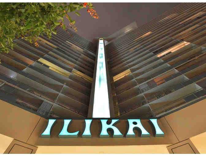 Hawaii Getaway - Ilikai Hotel & Luxury Suites - Photo 6