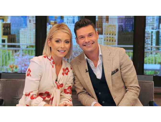 "Live with Kelly & Ryan" - Photo 1