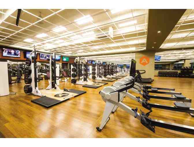 Life Time Athletic, Westchester