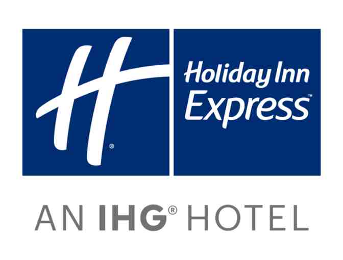 Stay at The Holiday Inn Express & Suites Peekskill