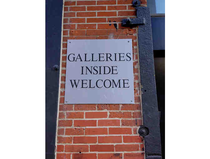 Get to Know What's Hot in Contemporary Art. Guided Chelsea Gallery Tour