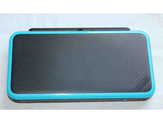 'New' Nintendo 2DS XL - Black/Blue #4