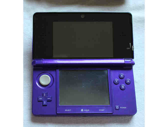 Nintendo 3DS - Purple + Case