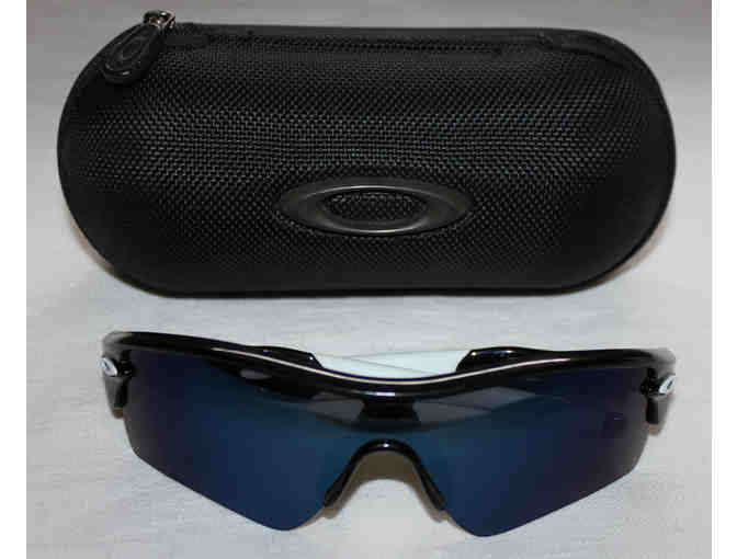 Oakley Radar Sunglasses - Black/White