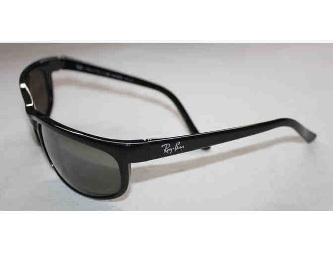 Ray-Ban Predator 2 RB2027 Polarized Sunglasses - Black