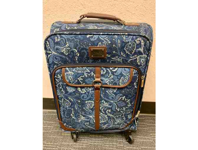 Chaps Soft Side Spinner Suitcase - 23x14x9 - Blue Paisley