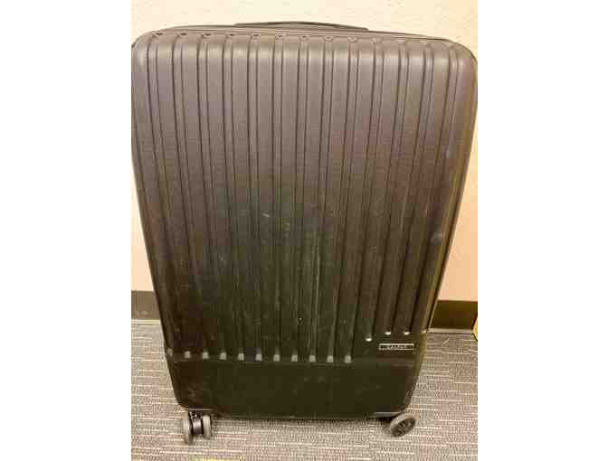 Calpak Hard Side Spinner Suitcase - 29x19x11 - Black