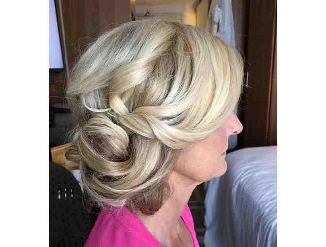 Virtual One-on-One Hair Tutorial