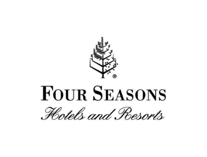 Four Seasons Hotels & Resorts $200 Gift Card