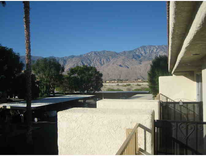 One Week Stay (May 2015) in Cathedral City (Palm Springs Area) CA