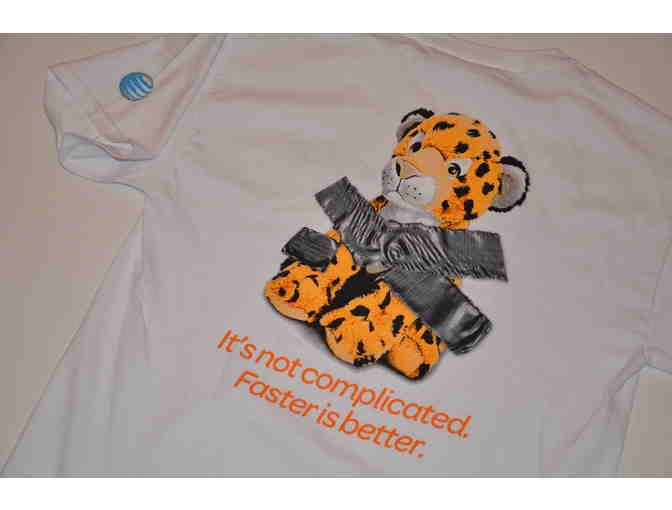 AT&T Branded Apparel - I taped a Cheetah to my back t-shirt, Universal Medium