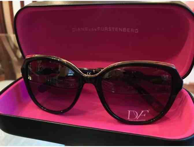 Diane Von Furstenburg Sunglasses - Photo 1