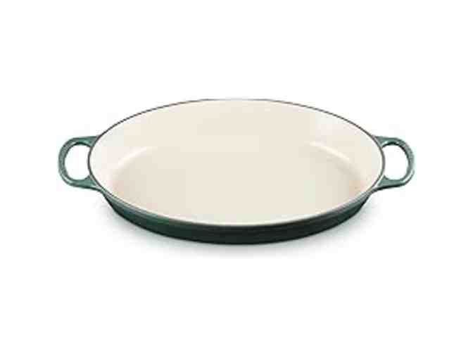 Le Creuset Signature Cast Iron Oval Baker, 3 qt. - Photo 1
