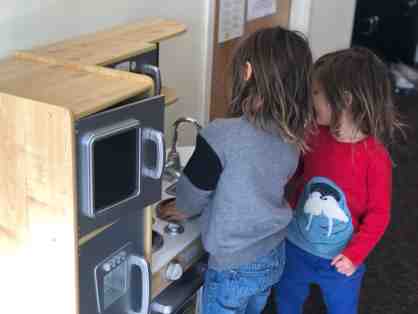 Play Kitchen & Accessories