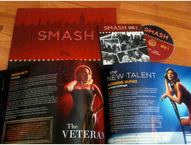 SMASH -- Promotional Playbill, First 2 Episodes on DVD & Glossy Photo Booklet