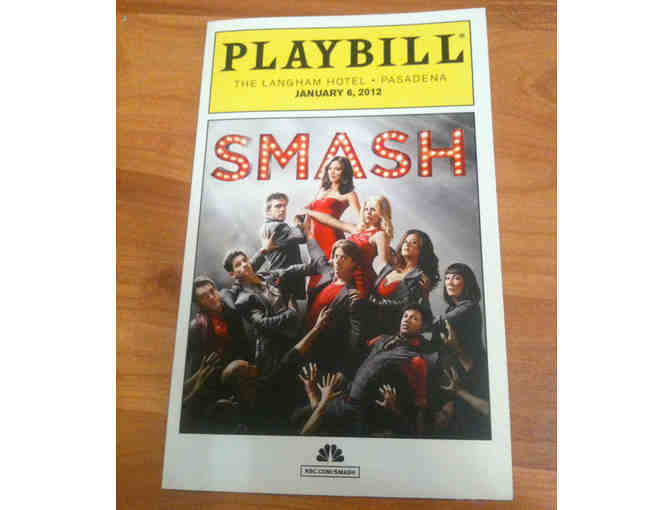 SMASH -- Promotional Playbill, First 2 Episodes on DVD & Glossy Photo Booklet