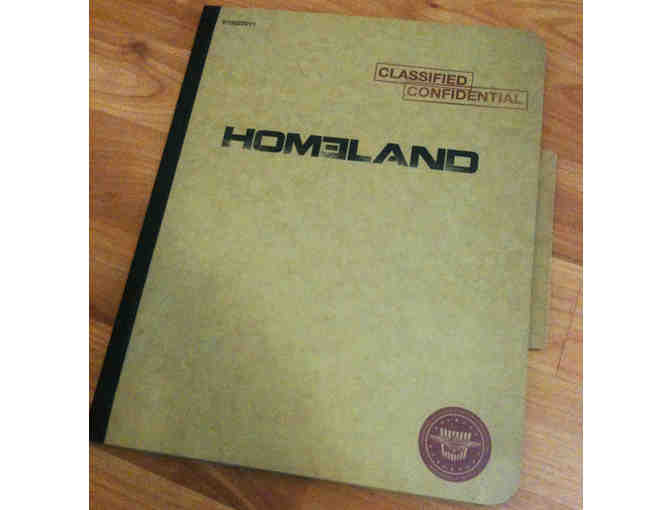 HOMELAND -- Season 1 Glossy Photo Book