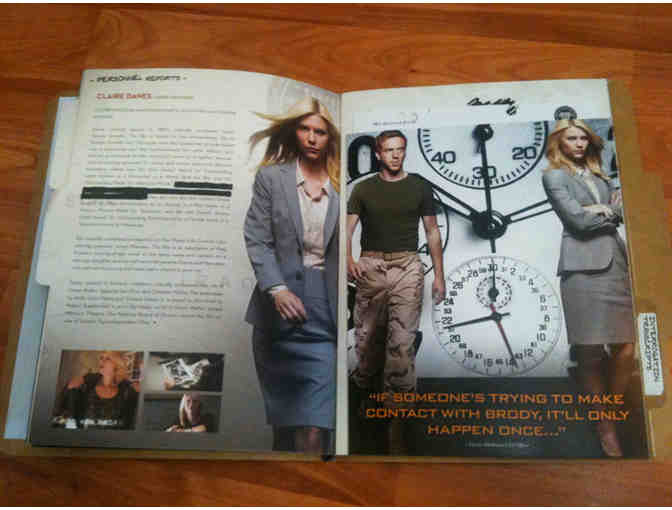 HOMELAND -- Season 1 Glossy Photo Book