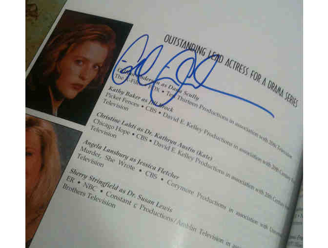 1996 EMMYS PROGRAM -- Signed By X-FILES Stars & Creator (Nominated)