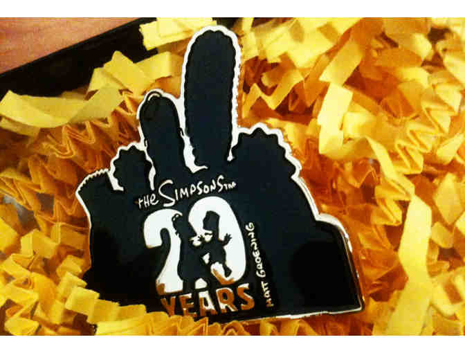 THE SIMPSONS -- Framed Family Portrait & Shiny Pin, Celebrating 20th Anniversary