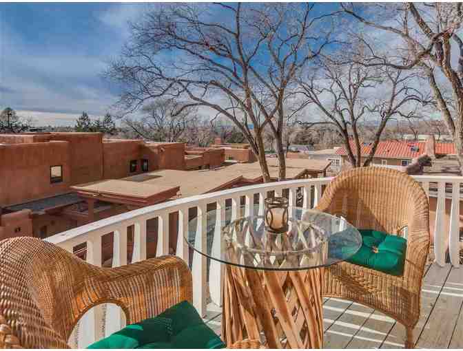 A Week-long Santa Fe Casita Vacation in Doug Preston's Vacation Home!