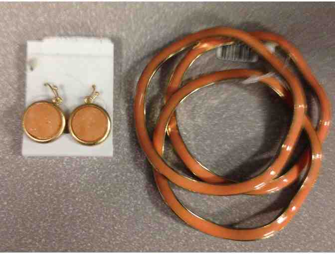 Designer Loose Fitted Sweater w/ 3/4 Sleeve, Scarf, Bracelets and Earrings