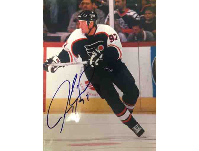 Signed 8x10 Photo of Flyer Great Jeremy Roenick