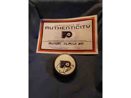 Signed Hockey Puck by Philadelphia Flyer #51 Valtteri Filppula