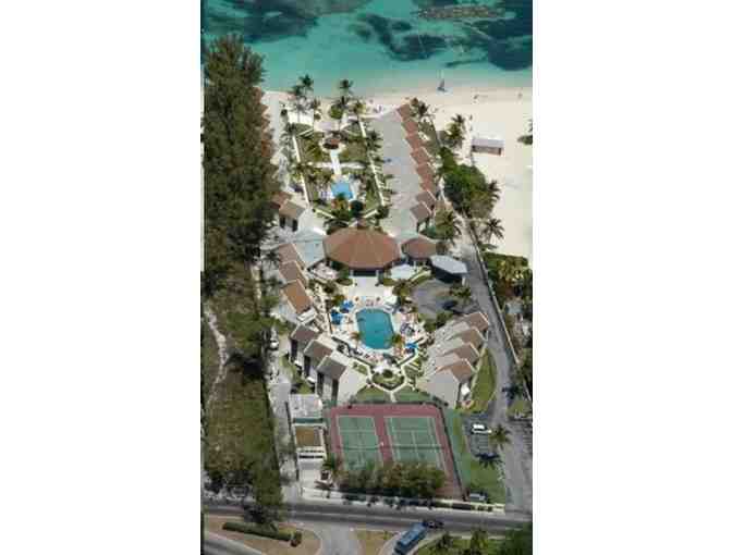 Bahamas Vacation at the Westwind II Club resort - Sleeps Six