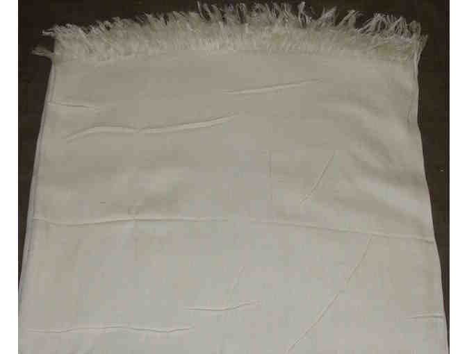 Babaji's White Soft Woolen Shawl from His room in Haidakhan