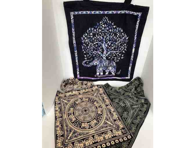 Cotton Shopping Bags from India (set of 3 - Purple Elephant - Elephant Design - Photo 1