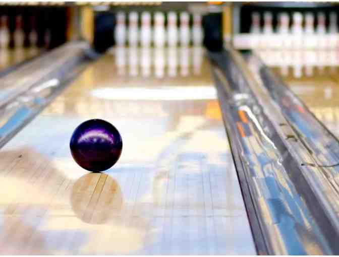 CHERRY GROVE LANES - EIGHT GAMES OF BOWLING