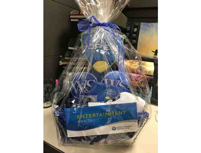 WESTERN & SOUTHERN OPEN 2020 GIFT BASKET - FOUR TICKETS & HOSPITALITY PASSES + PARKING