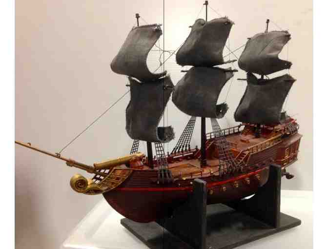 Miniature Wasp Ship from Peter and the Starcatcher