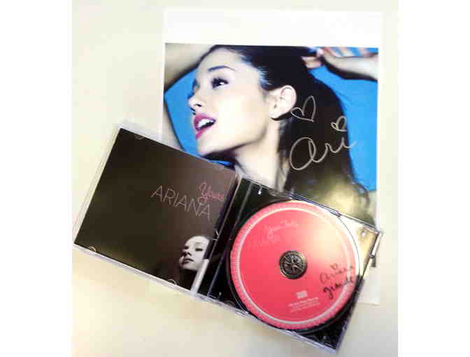 Ariana Grande: Yours Truly Signed CD!