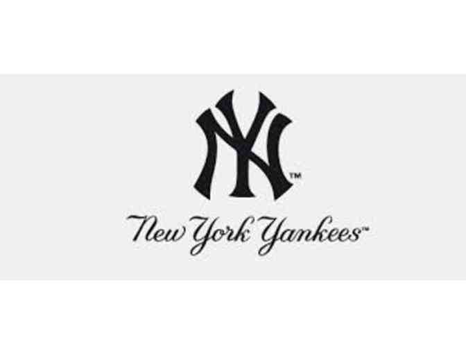 Four (4) NEW YORK YANKEES Tickets, May 26 (Field Level Seats) - Photo 2
