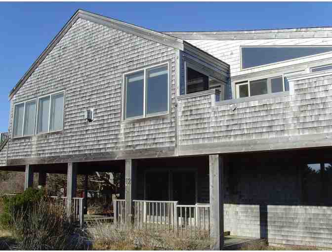 Beautiful and Spacious Cape Cod House, Summer 2019