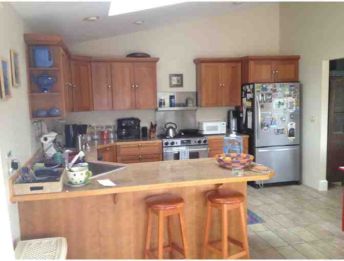 Beautiful and Spacious Cape Cod House, Summer 2019